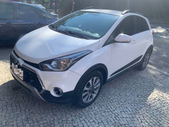 HYUNDAI HB20X 1.6 16V STYLE FLEX 4P MANUAL